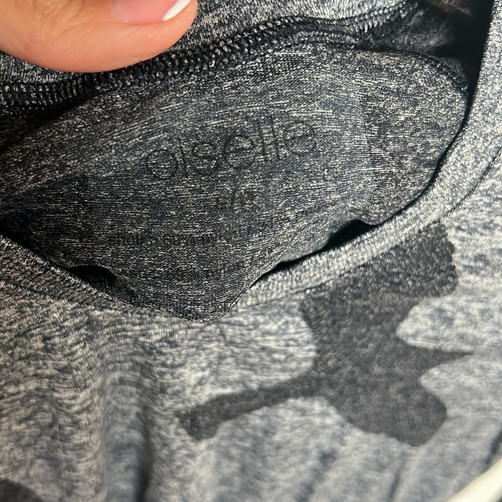 Oiselle long sleeve running shirt - Picture 4 of 5